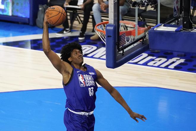 领衔出战 领衔出战