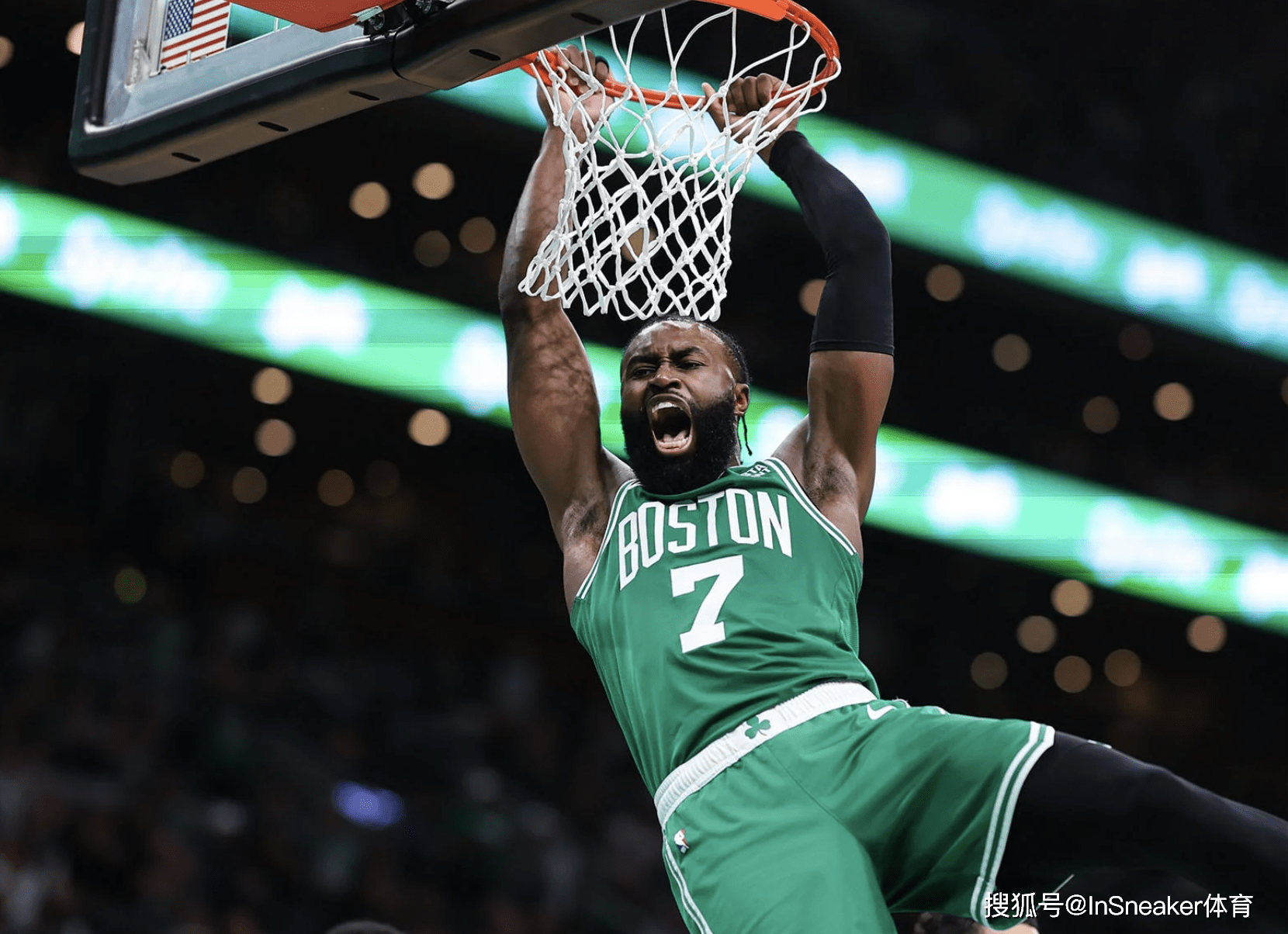 汉堡vs圣保利：约尔丹-托鲁纳里格哈、柯尼希斯多费尔首发，季维加瓦、藤田让瑠奇马出战