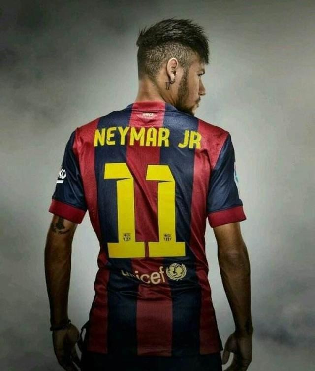 也是社会性 也是社会性