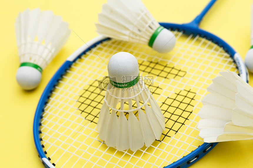 色表现和C 色表现和C