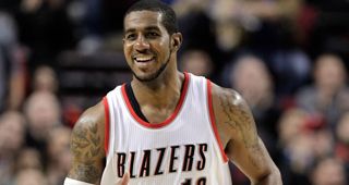 队长凭借多 队长凭借多