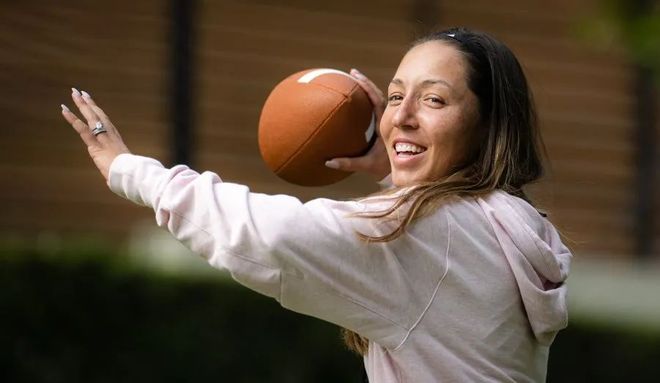 首夺冠对他 首夺冠对他