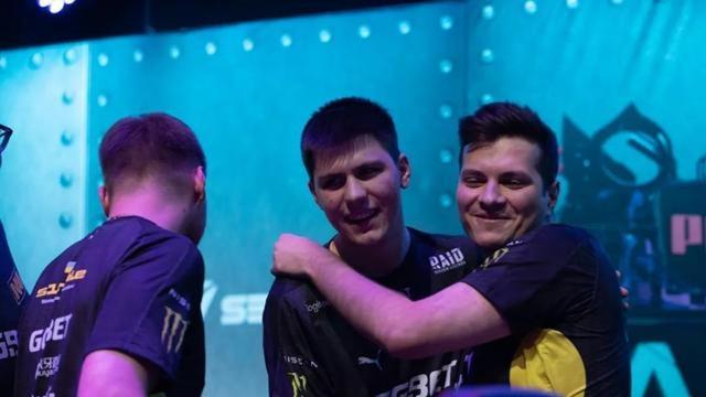 更稳定的对 更稳定的对